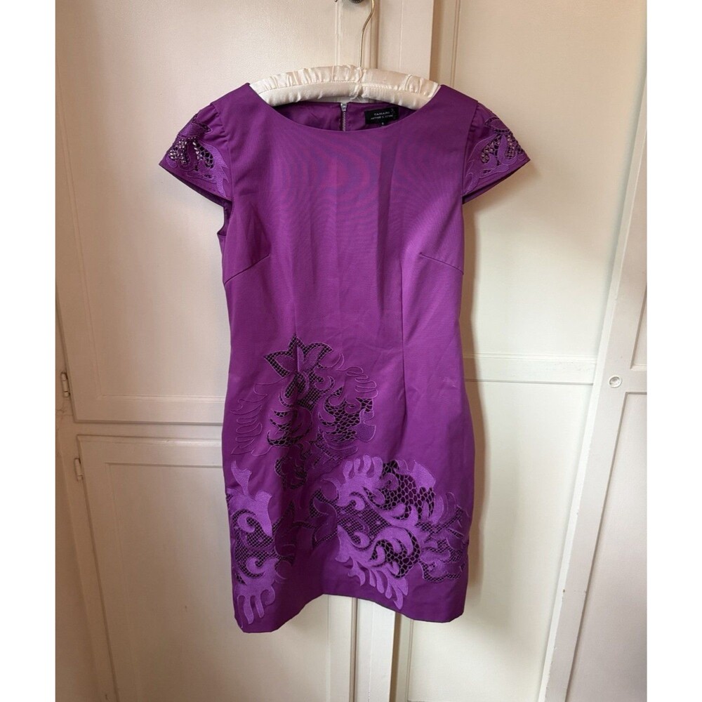 Tahari Arthur S. Levine Size 8 Purple Embroidered Cutwork Sheath Dress